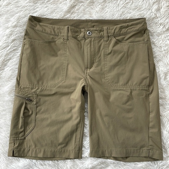 Patagonia Pants - Patagonia Tribune Outdoor Hiking Women's Shorts Size 8